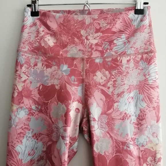 Anthropologie Daily Practice Allie Leggings Pink Floral 7/8 Ankle Tie Medium - Picture 4 of 16